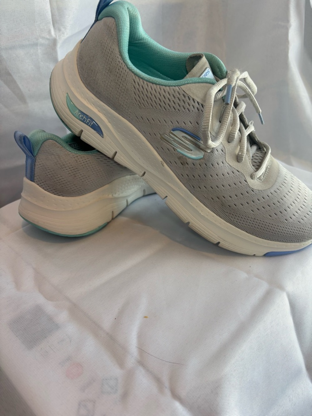 Skechers Women's Light Gray and Mint Arch Fit Lace-Up Sneakers